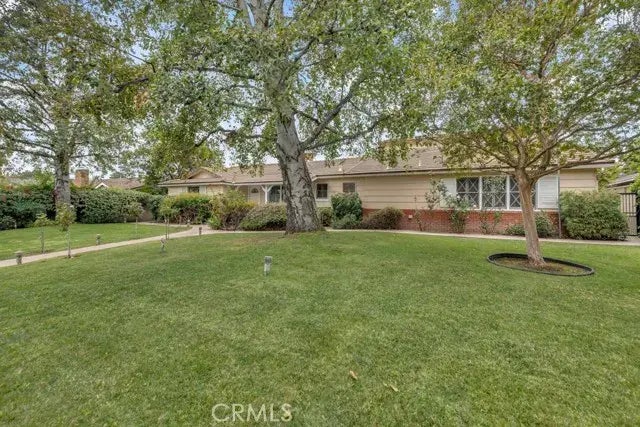 9339 Louise Avenue, Northridge