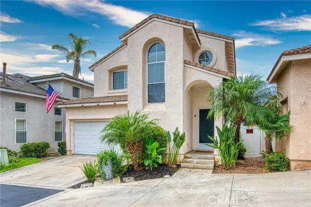 4 Ventana, Aliso Viejo