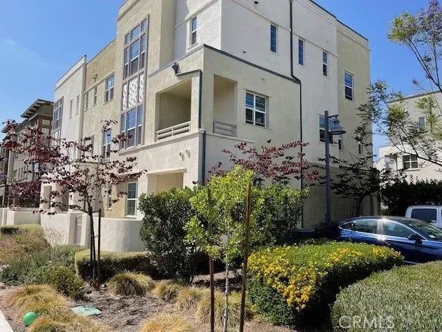 117 Mongoose, Irvine