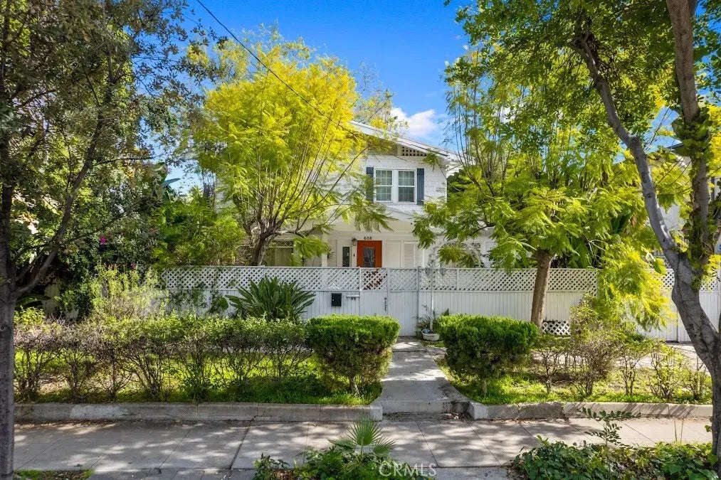 608 S. Adams Street, Glendale