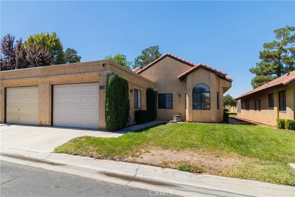 11700 Juniper Drive, Apple Valley