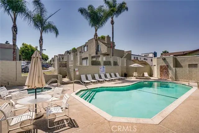 17641 Sergio Circle 101, Huntington Beach