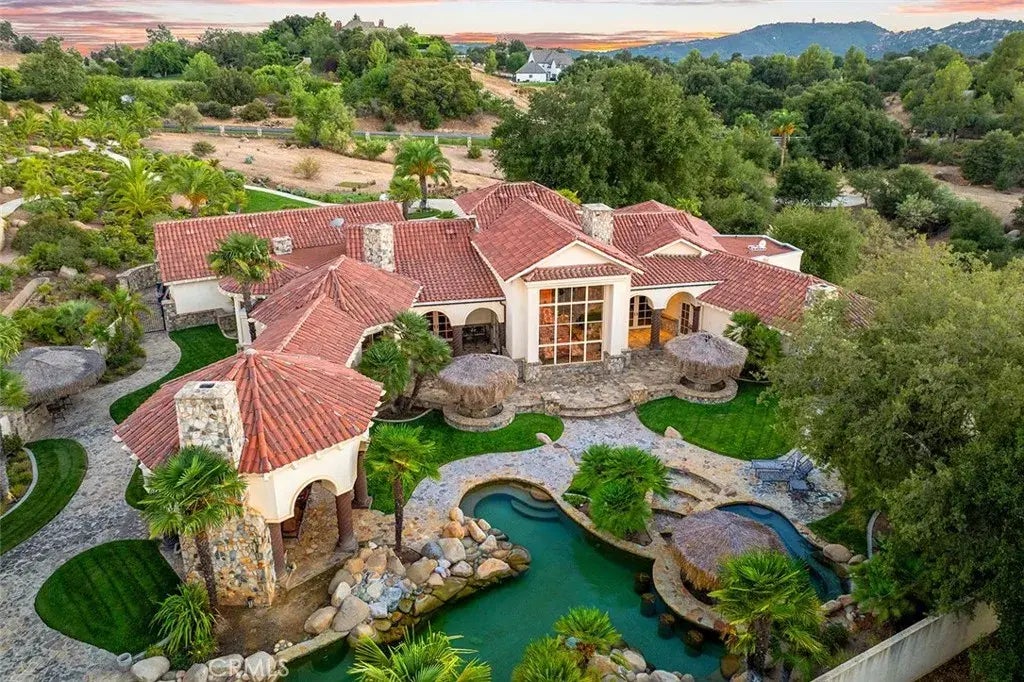 41290 Avenida Delores, Murrieta