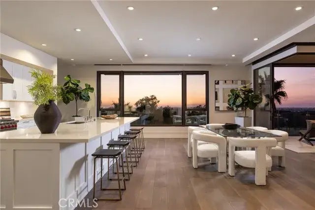 1339 Santa Barbara Drive, Newport Beach