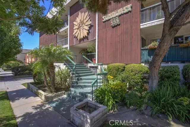 333 Burchett Street 208, Glendale