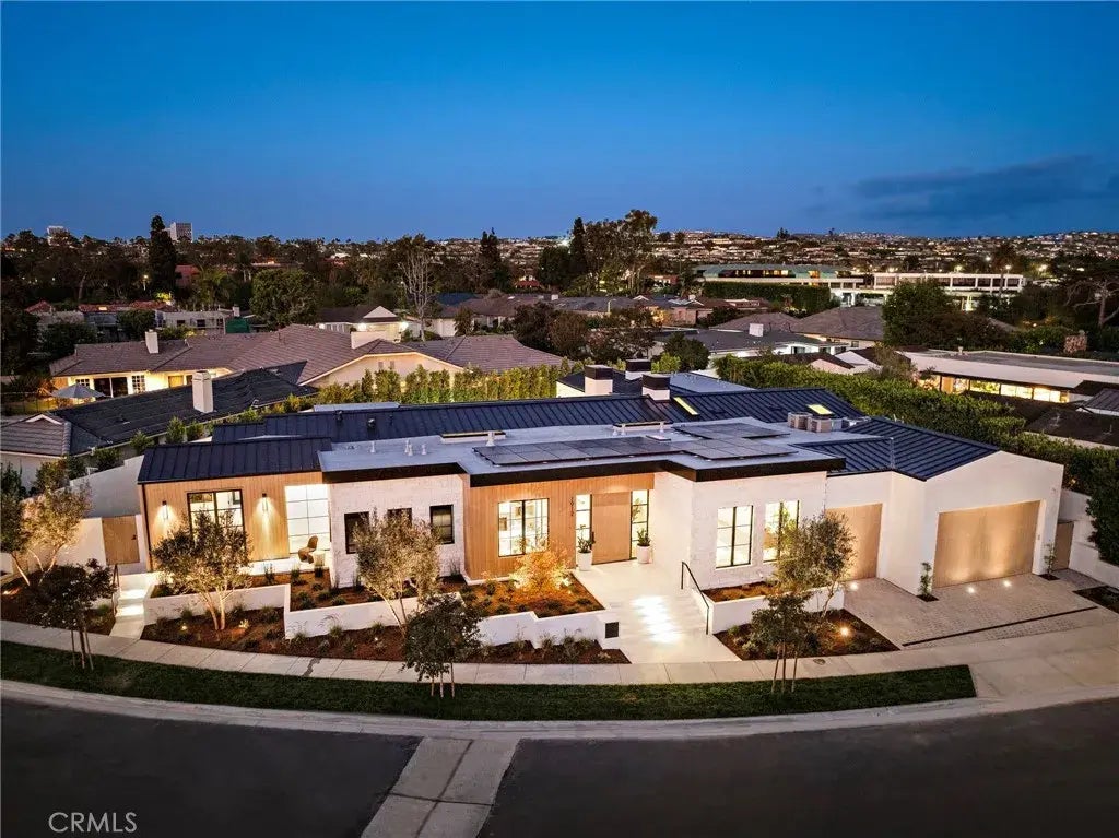 1912 Kewamee Drive, Corona Del Mar