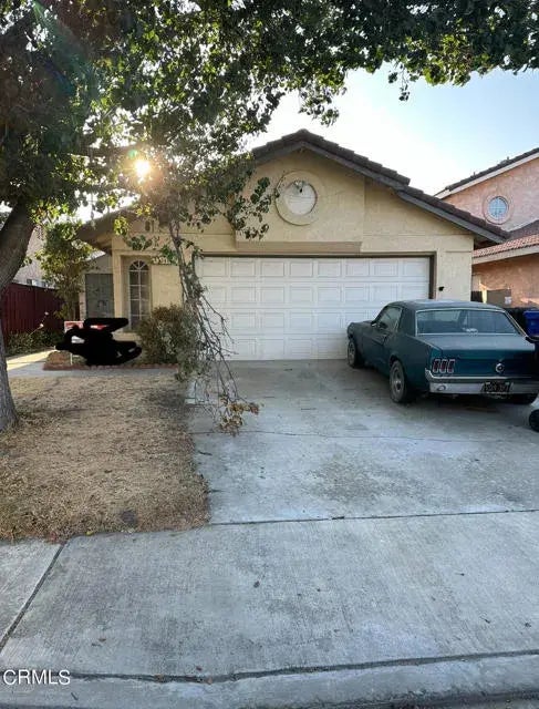 11368 Oak Knoll Drive, Fontana