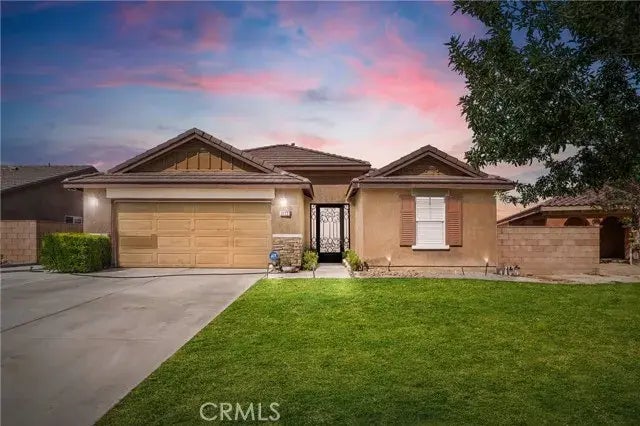 3113 E Lingard Street, Lancaster