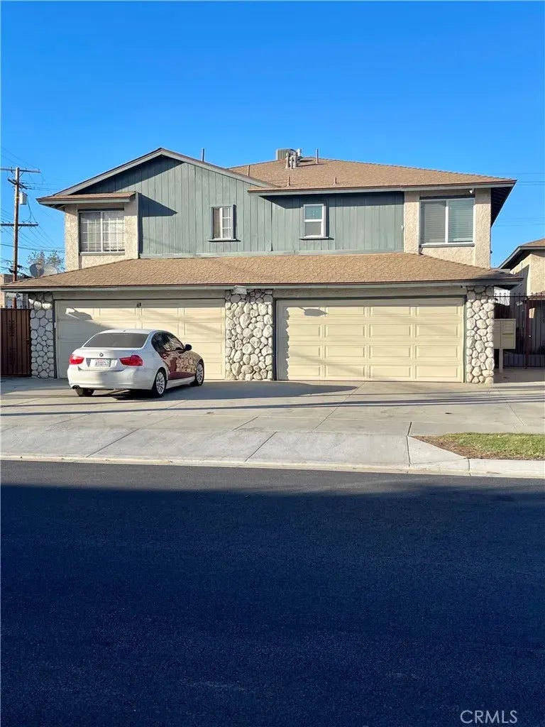 15 E Plymouth Street A, Long Beach