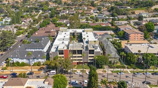 125 W Mountain Street 201, Glendale