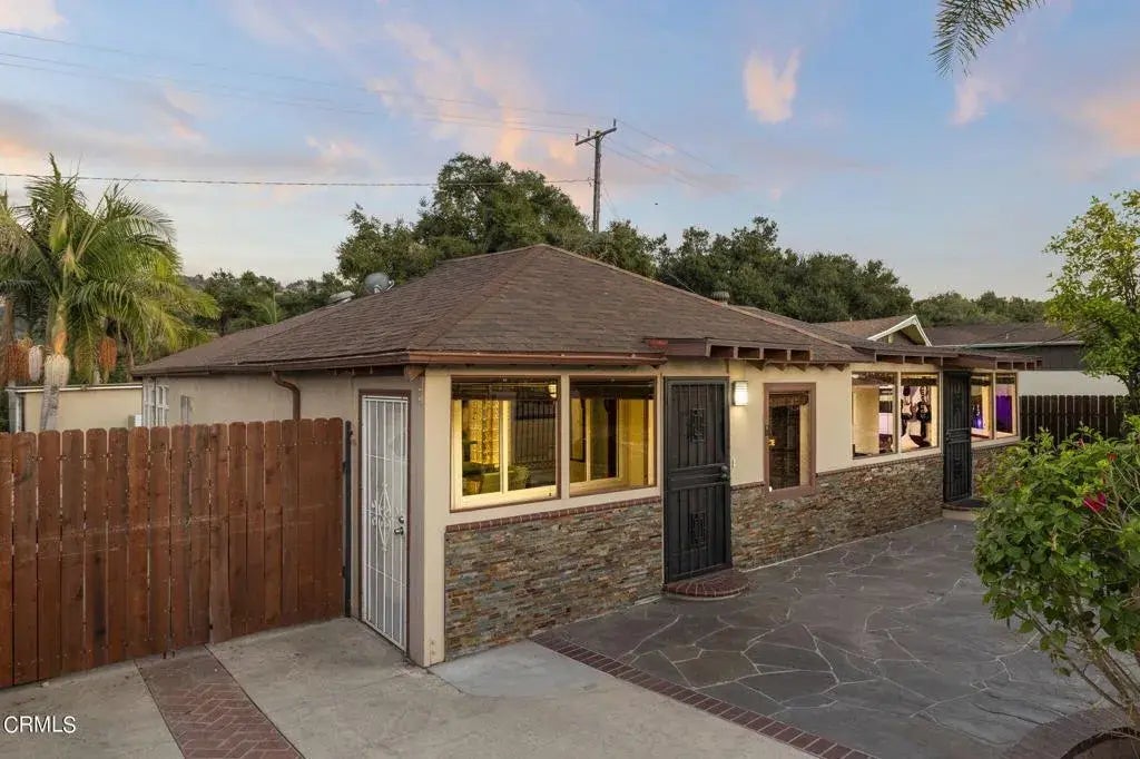 790 Spring Street, Oak View