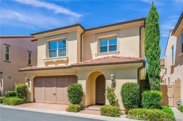 79 Coleridge, Irvine