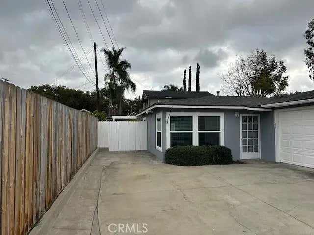 371 N Cleveland Street, Orange