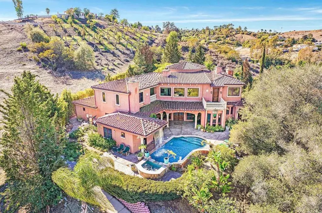 4633 Olive Hill Road, Fallbrook