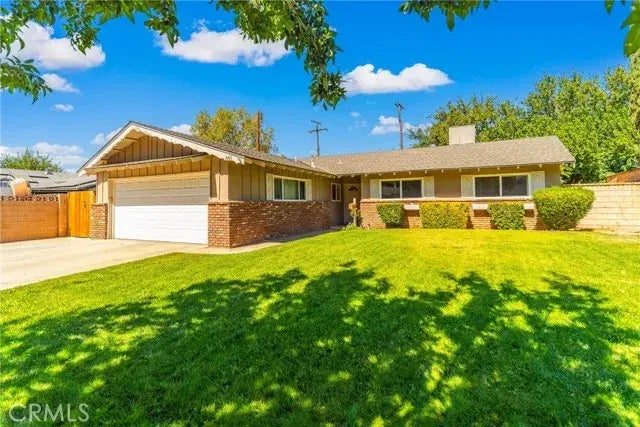 661 W Avenue J11, Lancaster