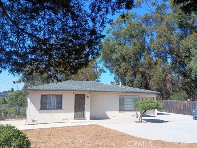 750 Knoll Park Lane, Fallbrook