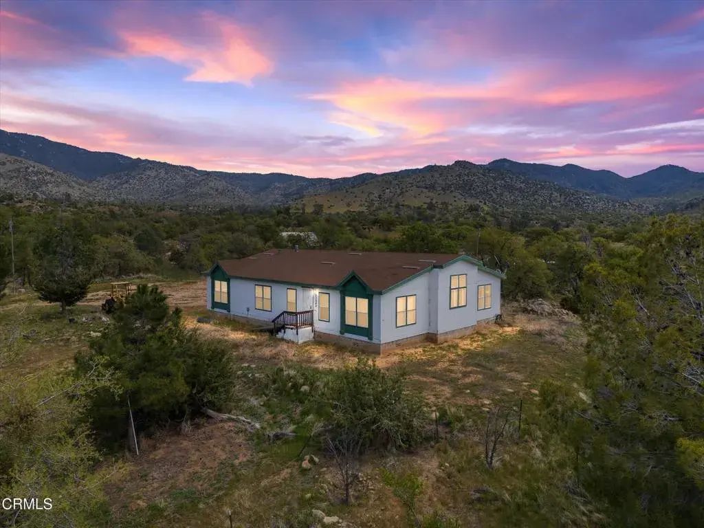 11543 Jay Drive, Caliente
