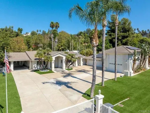 1692 Hidden Mesa Road, El Cajon