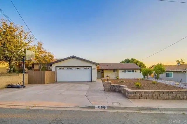 11309 Pegeen Place, El Cajon