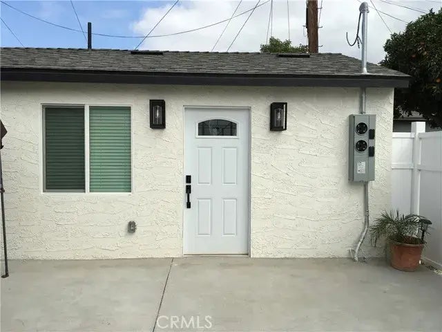 9718 San Vincente Avenue, South Gate