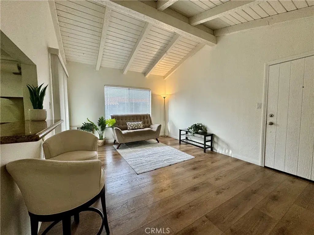 1345 Cabrillo Park Dr. J16, Santa Ana