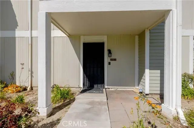 27104 Hidaway Avenue 2, Canyon Country