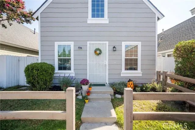 14515 Woodland Drive 17, Fontana