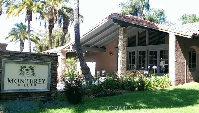 1345 Cabrillo Park E10, Santa Ana