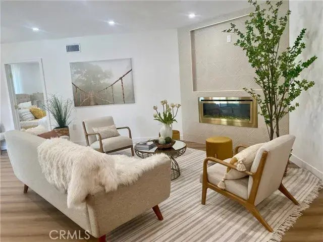 10449 Densmore Avenue, Granada Hills