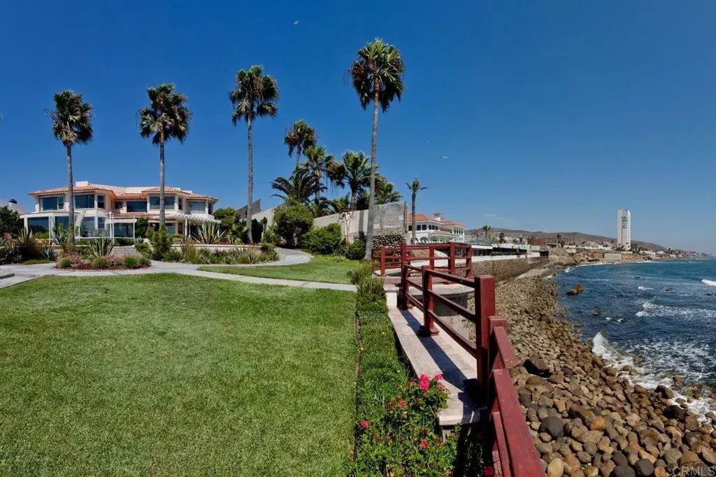 Photo of Listing #PTP2406198