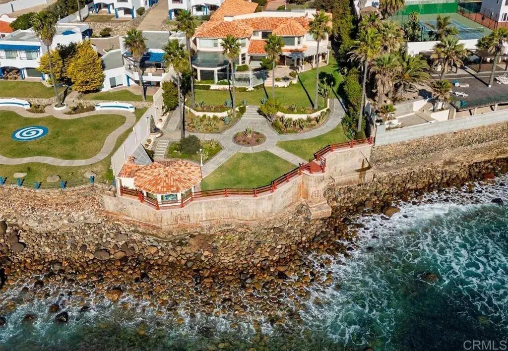 Photo of Listing #PTP2406198