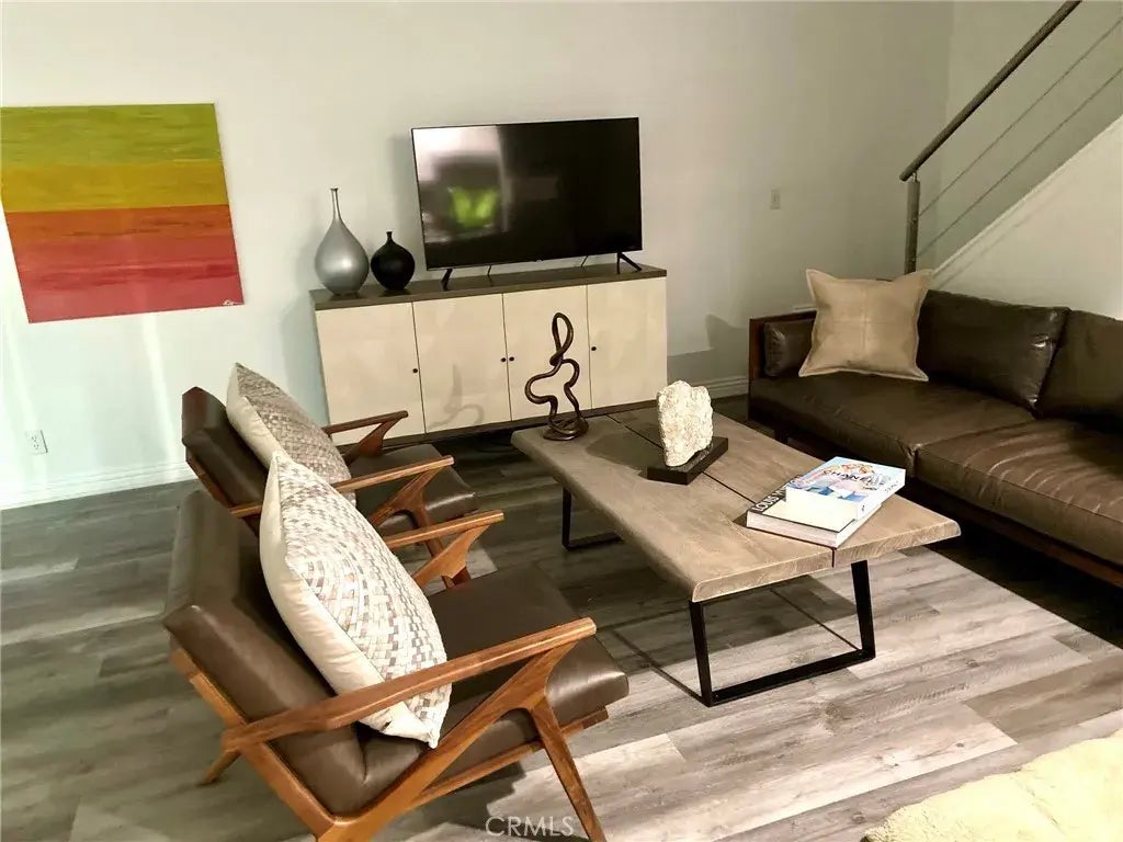 1204 Landsburn Cir, Westlake Village