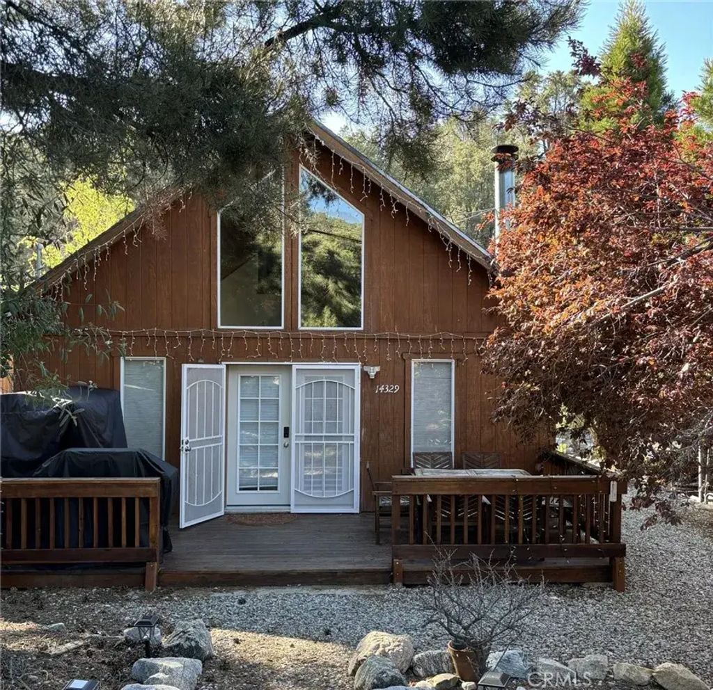 14329 Voltaire Drive, Pine Mountain Club