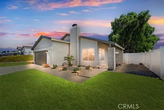 923 Harlan Circle, ENCANTO