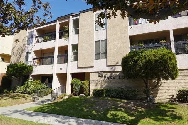 612 N Louise Street 201, Glendale