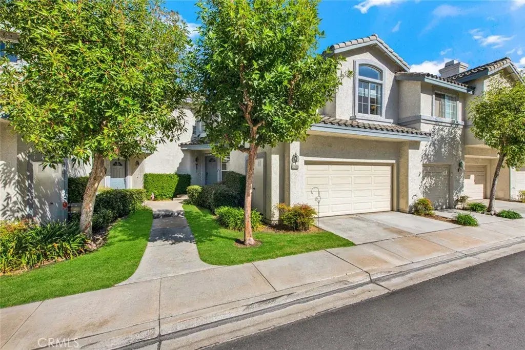 7879 E Viewrim Drive, Anaheim Hills