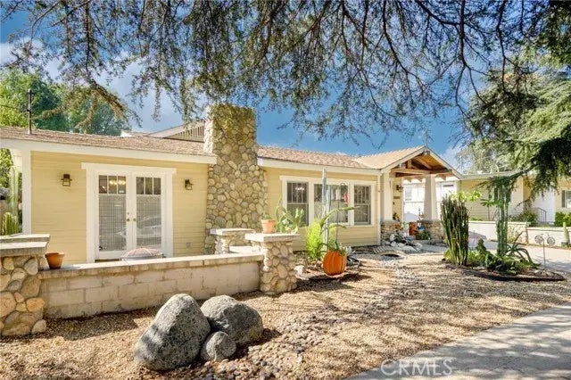 10509 White Oak Ave, Granada Hills