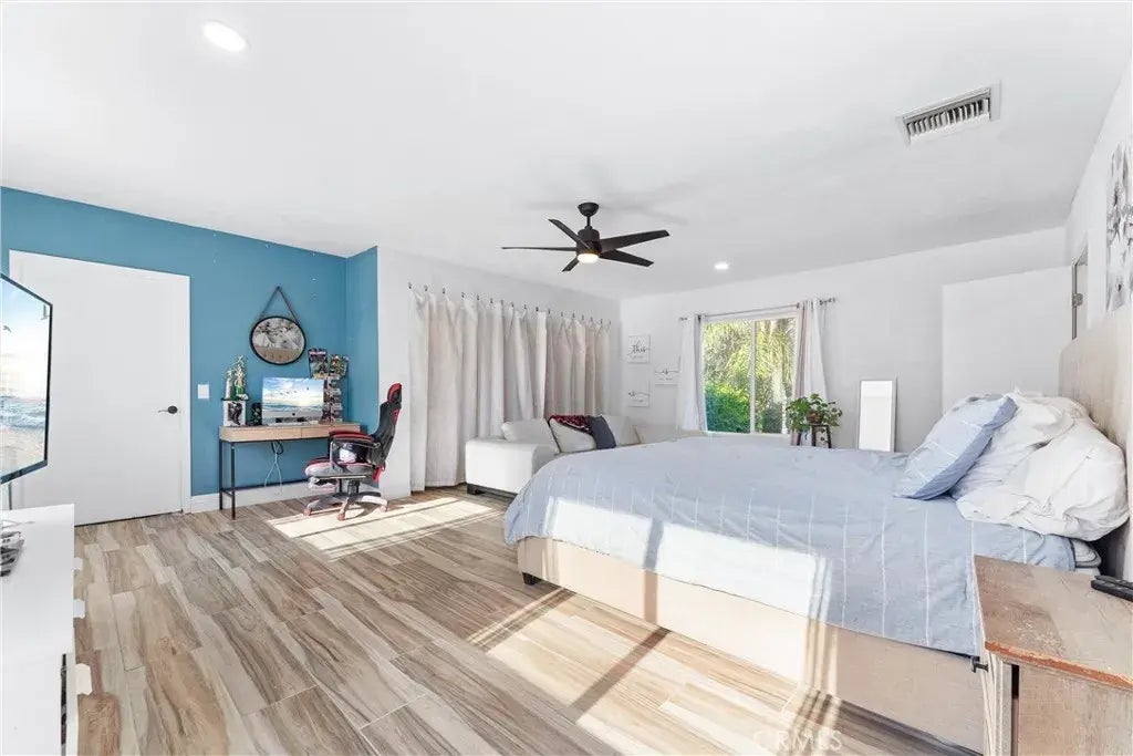 16940 Calle Espuela, Riverside