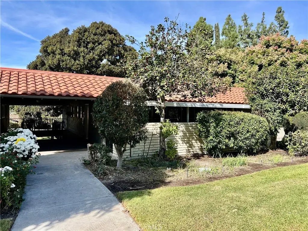 2114 Via Puerta P, Laguna Woods