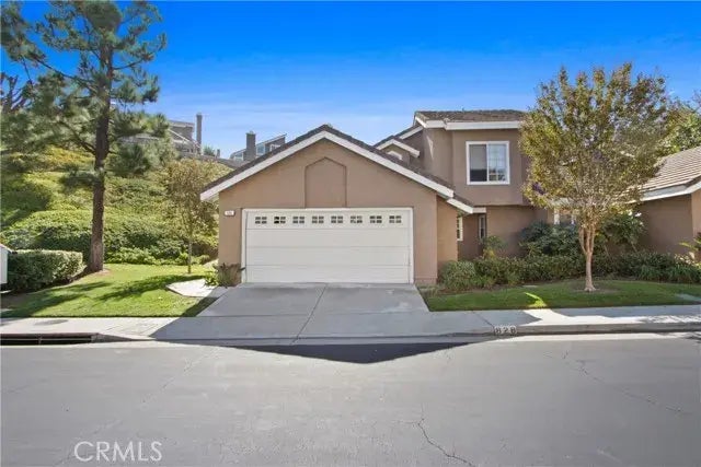828 S Sapphire Lane, Anaheim Hills