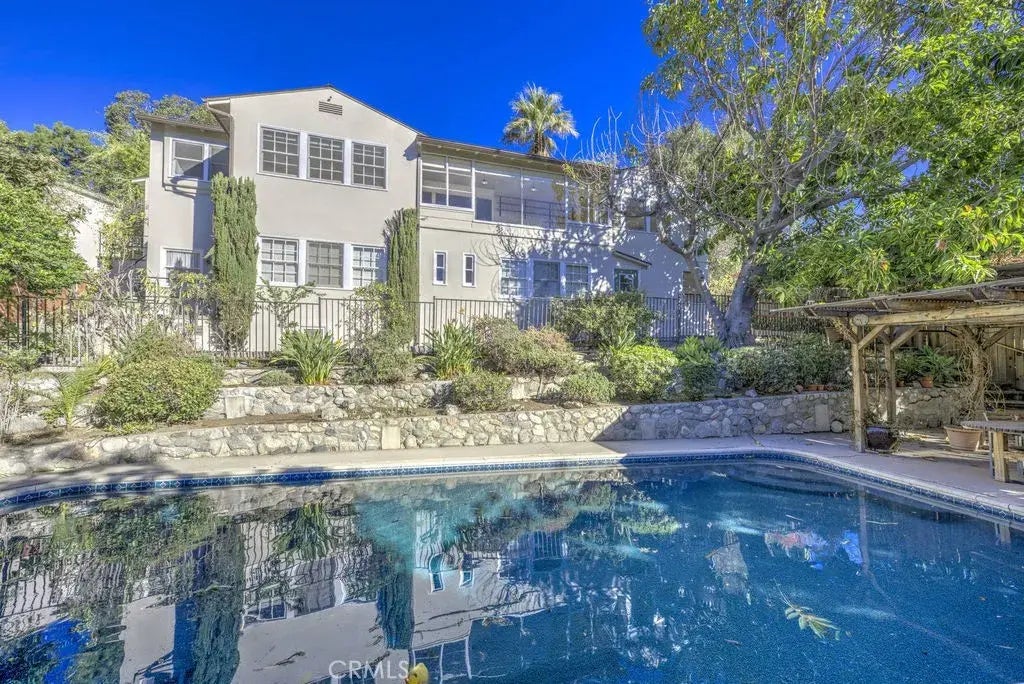 1660 Puebla Drive, Glendale