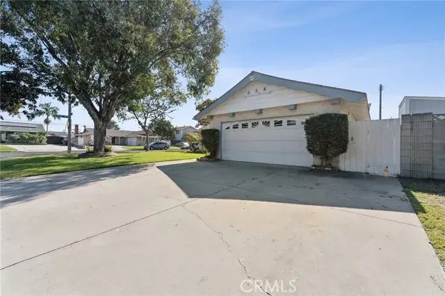 3422 W Rome Avenue, Anaheim