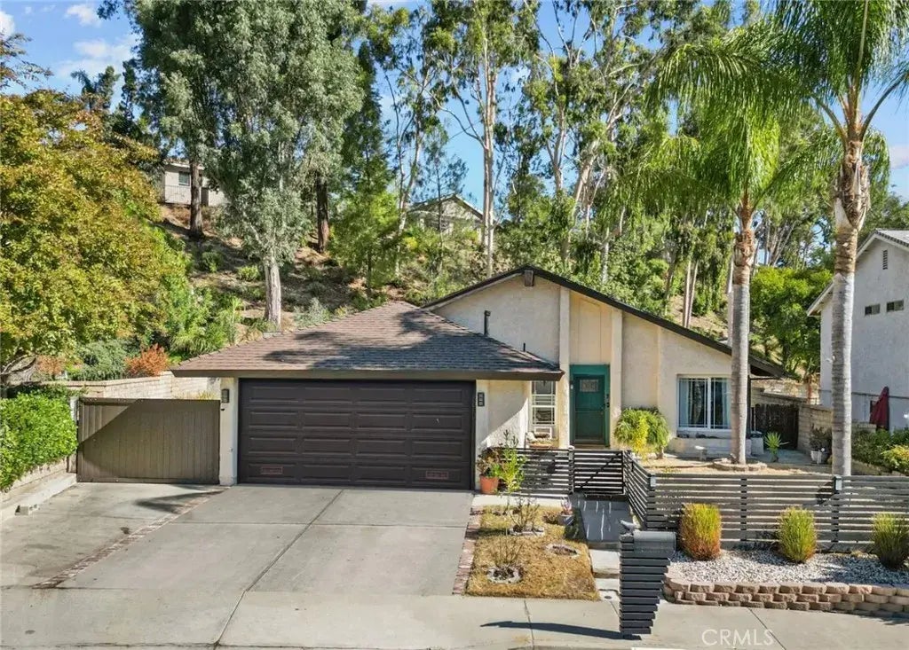 21933 Scallion Drive, Saugus