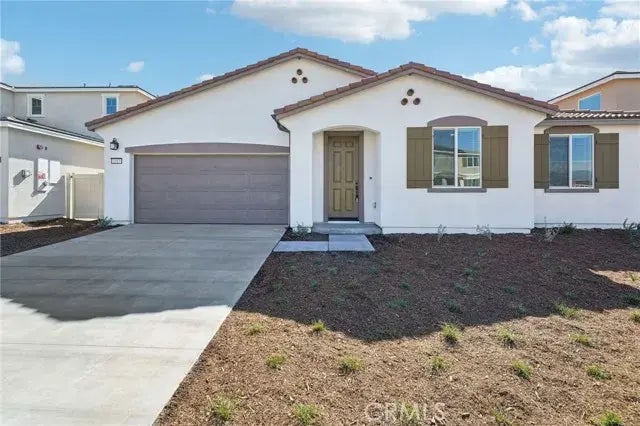 1013 Lumia Circle, Redlands