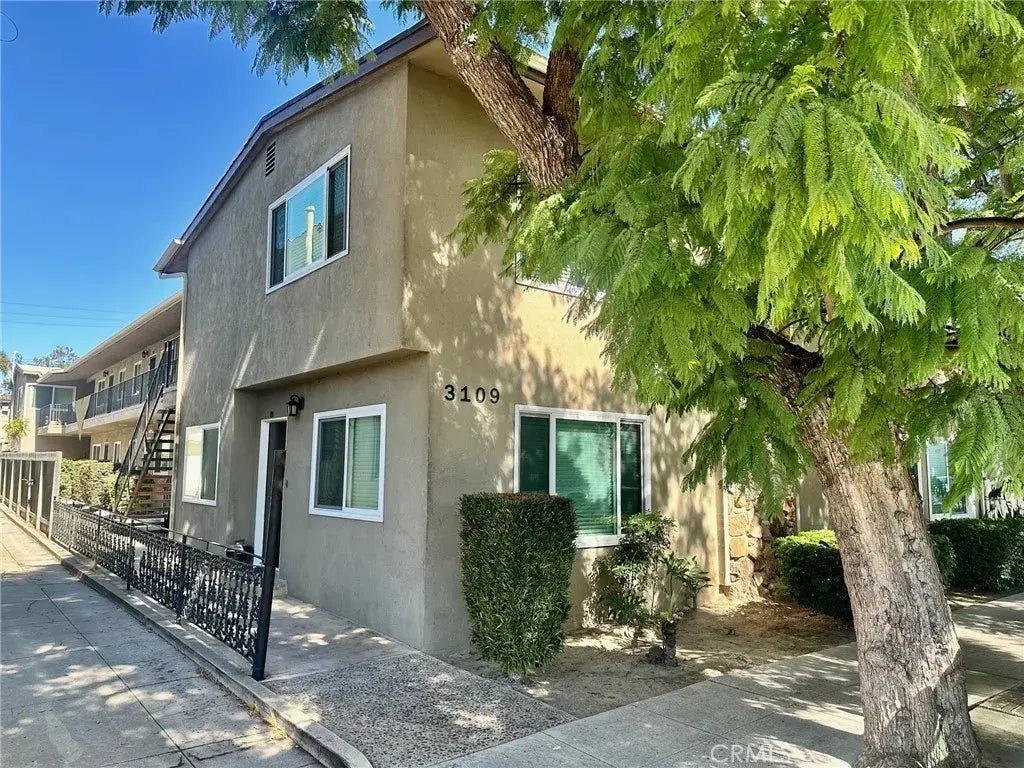 3109 E Corto Place, Long Beach