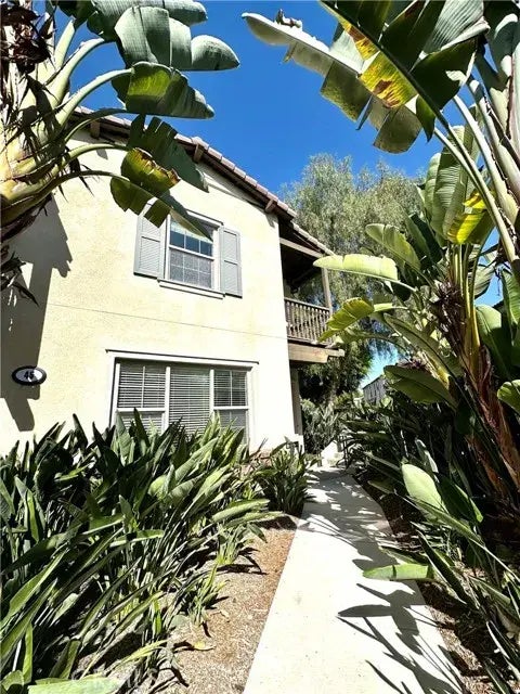 47 Iceberg Rose, Irvine