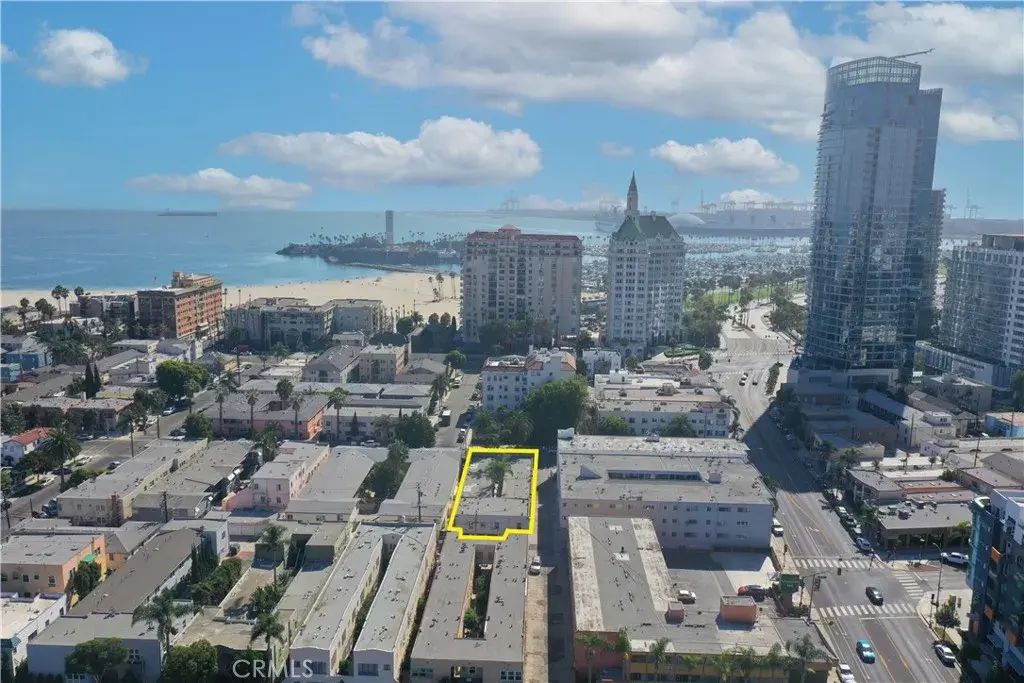 833 E 1st Street, Long Beach