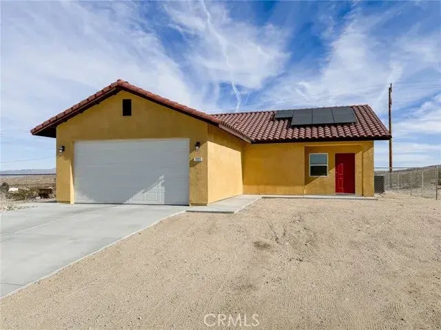 7221 Wilshire Avenue, 29 Palms