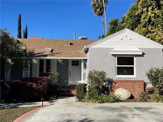 5419 Gentry Avenue, Valley Village