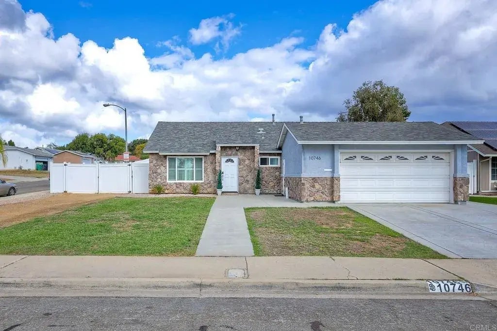 10746 Greencastle Street, Santee
